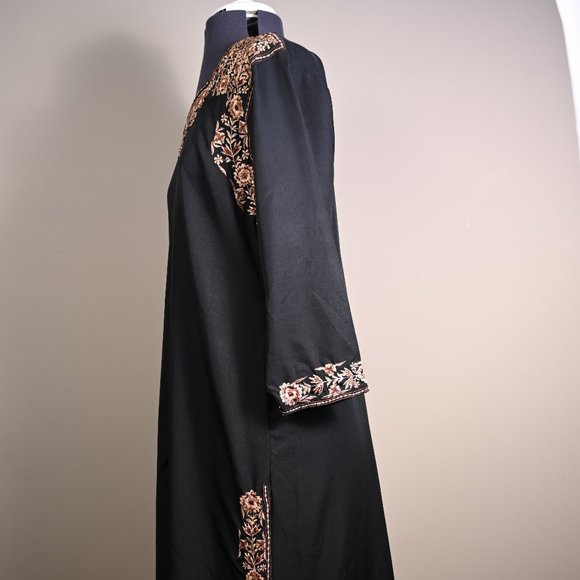 Black caftan style long dress with brown and golden beige embroidery Size M/L - Picture 3 of 6